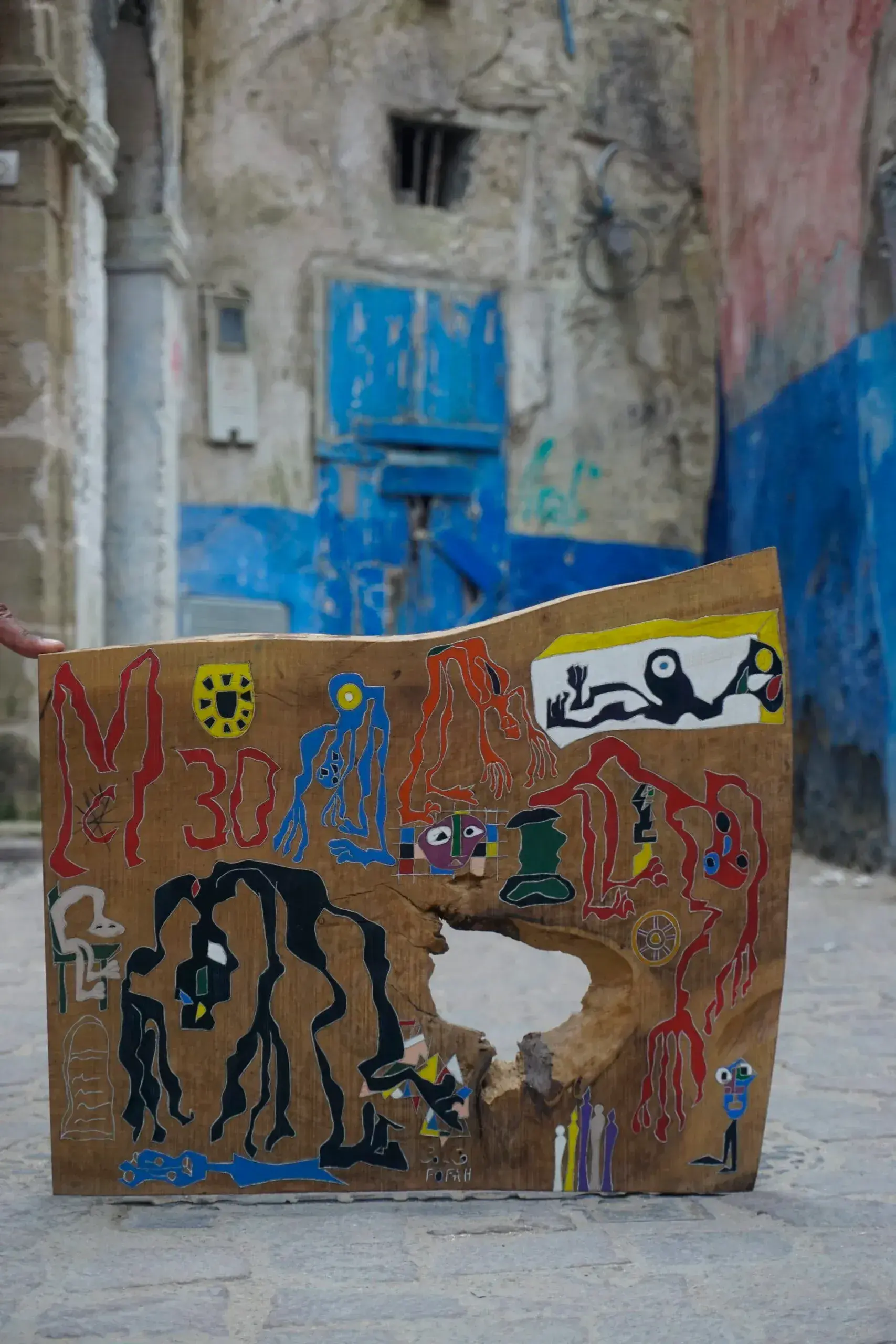 Creative Workshop: Art Brut & Woodcraft Fusion in Essaouira - Gallery