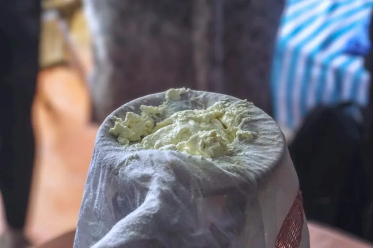 making rif mountains cheese